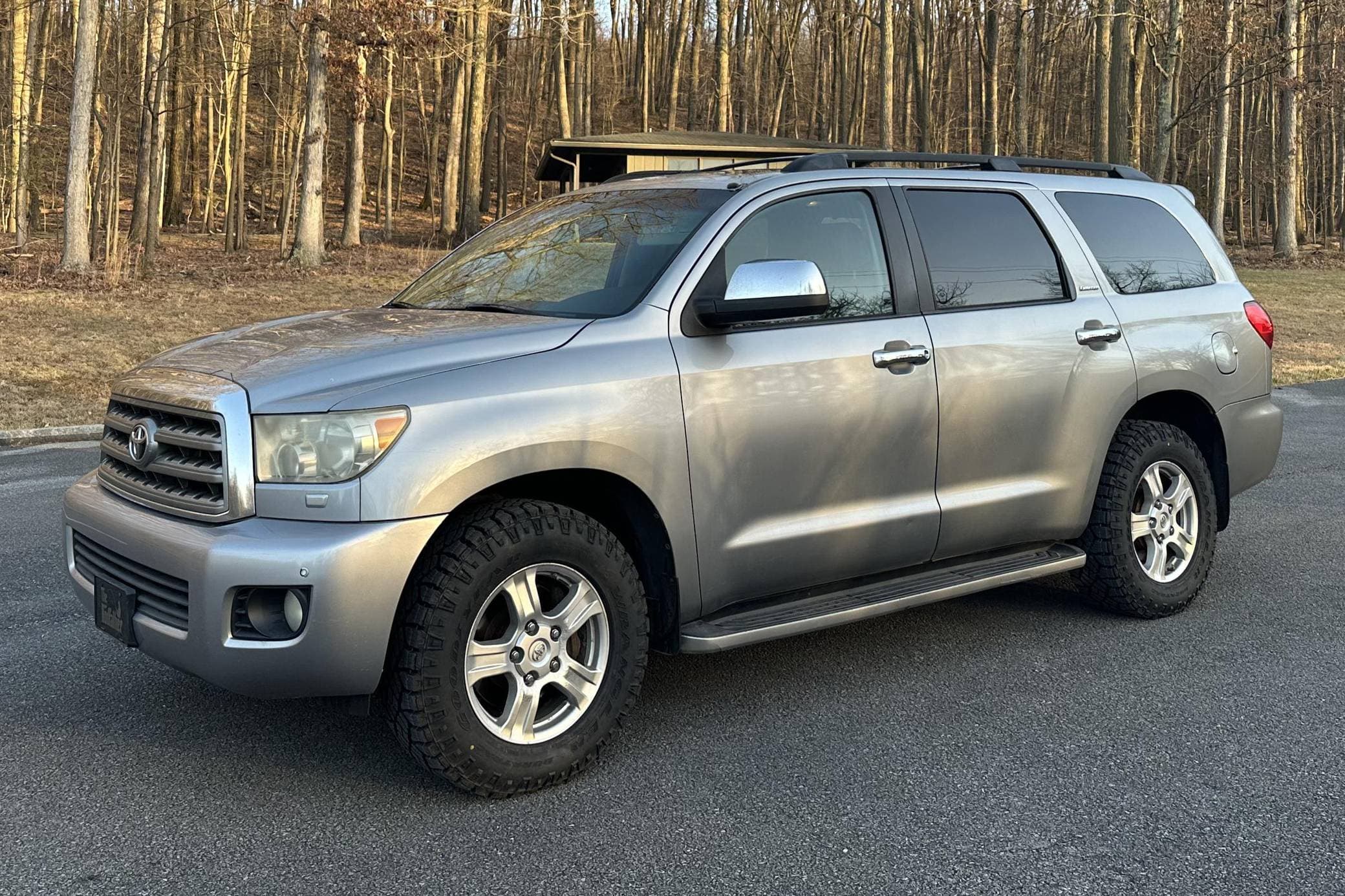 2008 Toyota Sequoia sold for $9,600