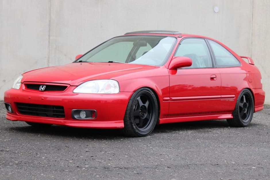 1999 Honda Civic Si sold for $17,000
