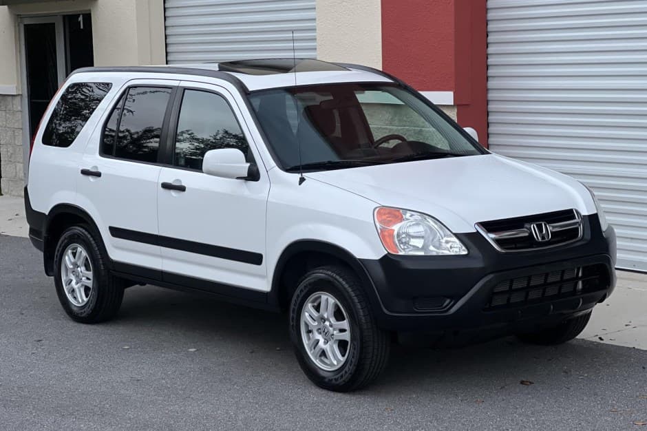 2003 Honda CR-V sold for $11,300