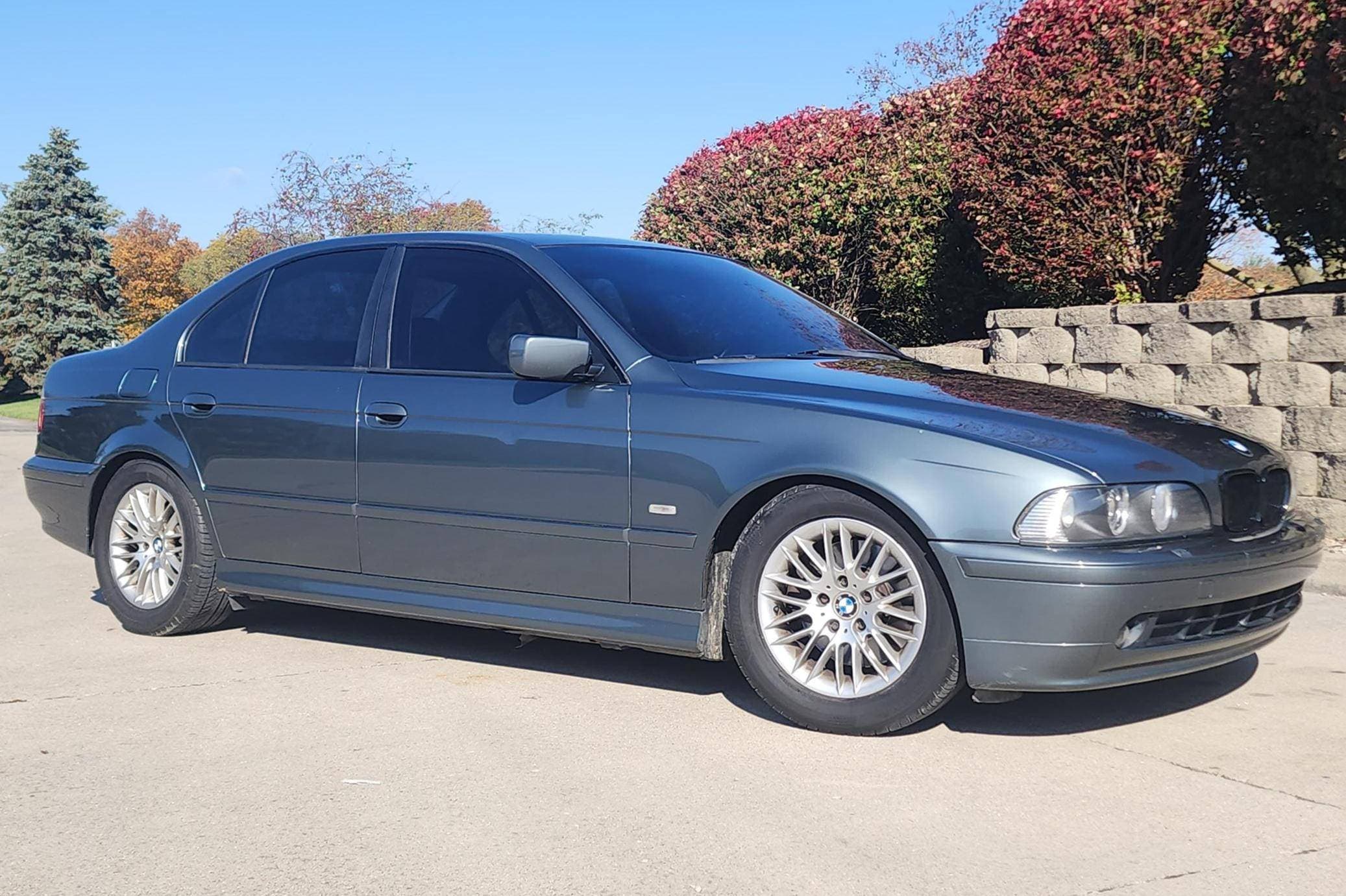 2002 BMW 5 Series sold for $8,300