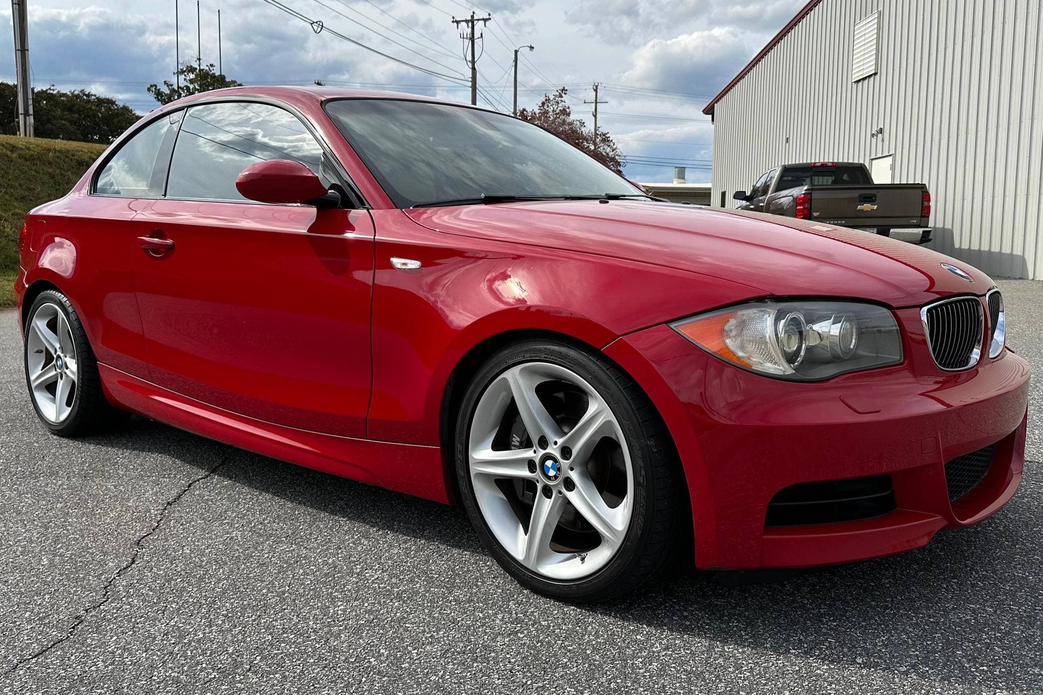 2008 BMW 1 Series sold for $13,200