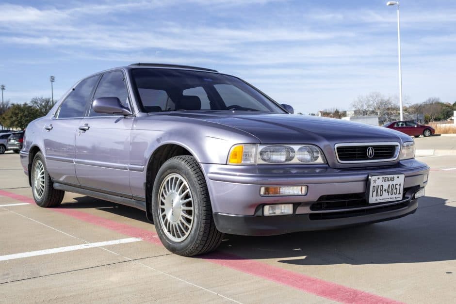1991 Acura Legend sold for $13,333