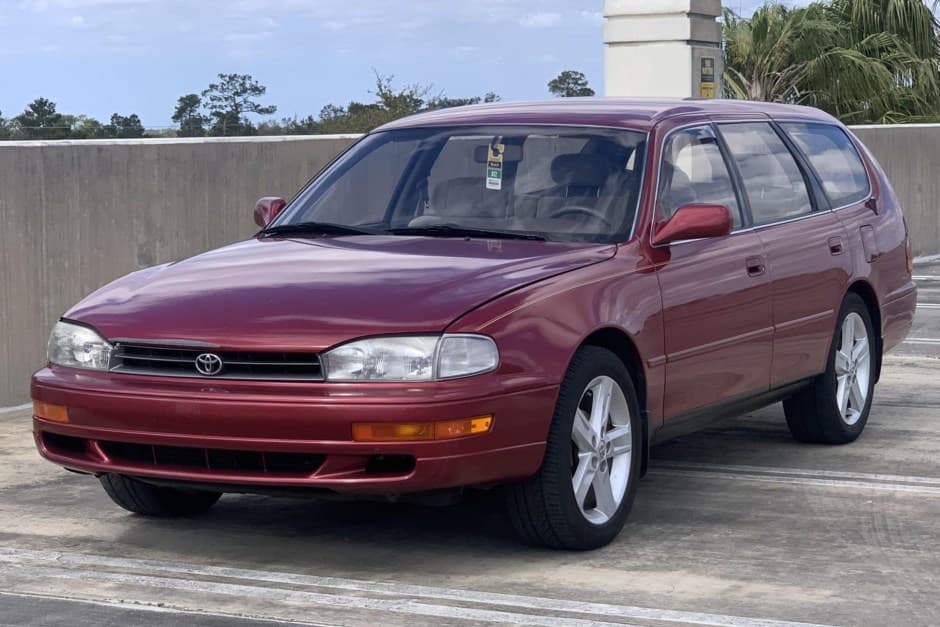 1994 Toyota Camry sold for $8,850