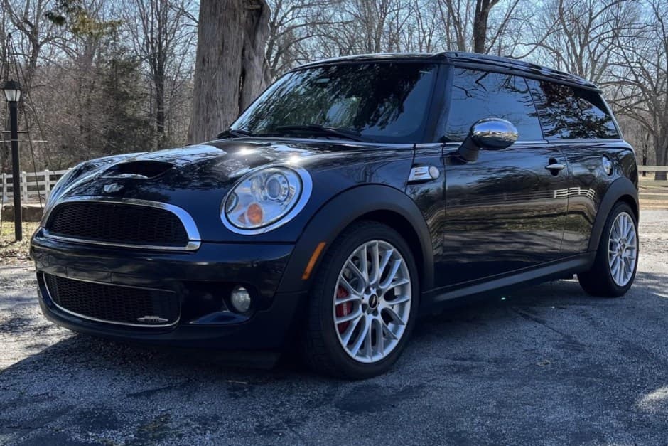 2009 Mini R55 Clubman sold for $8,500