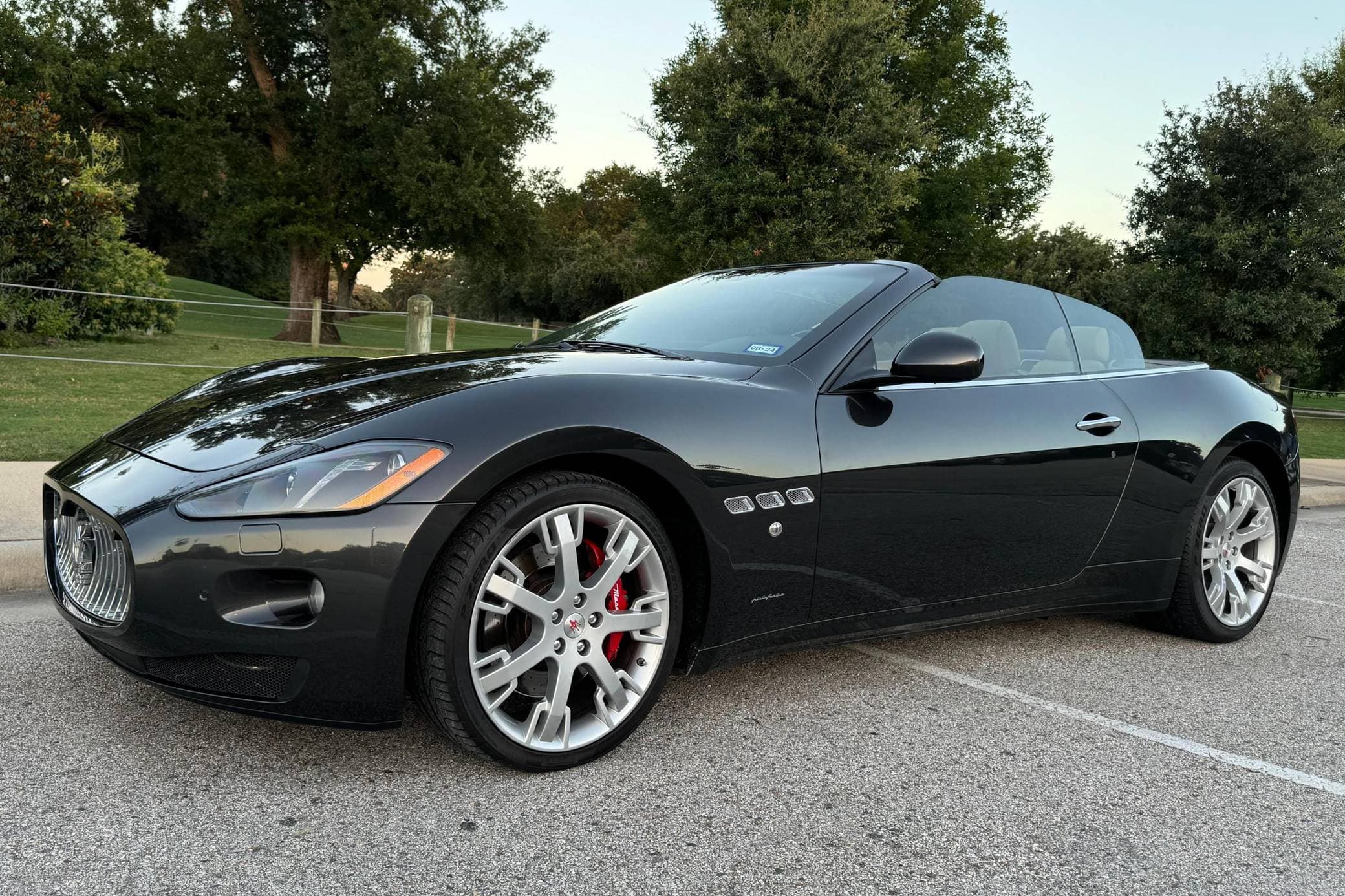 2013 Maserati GranTurismo sold for $30,255