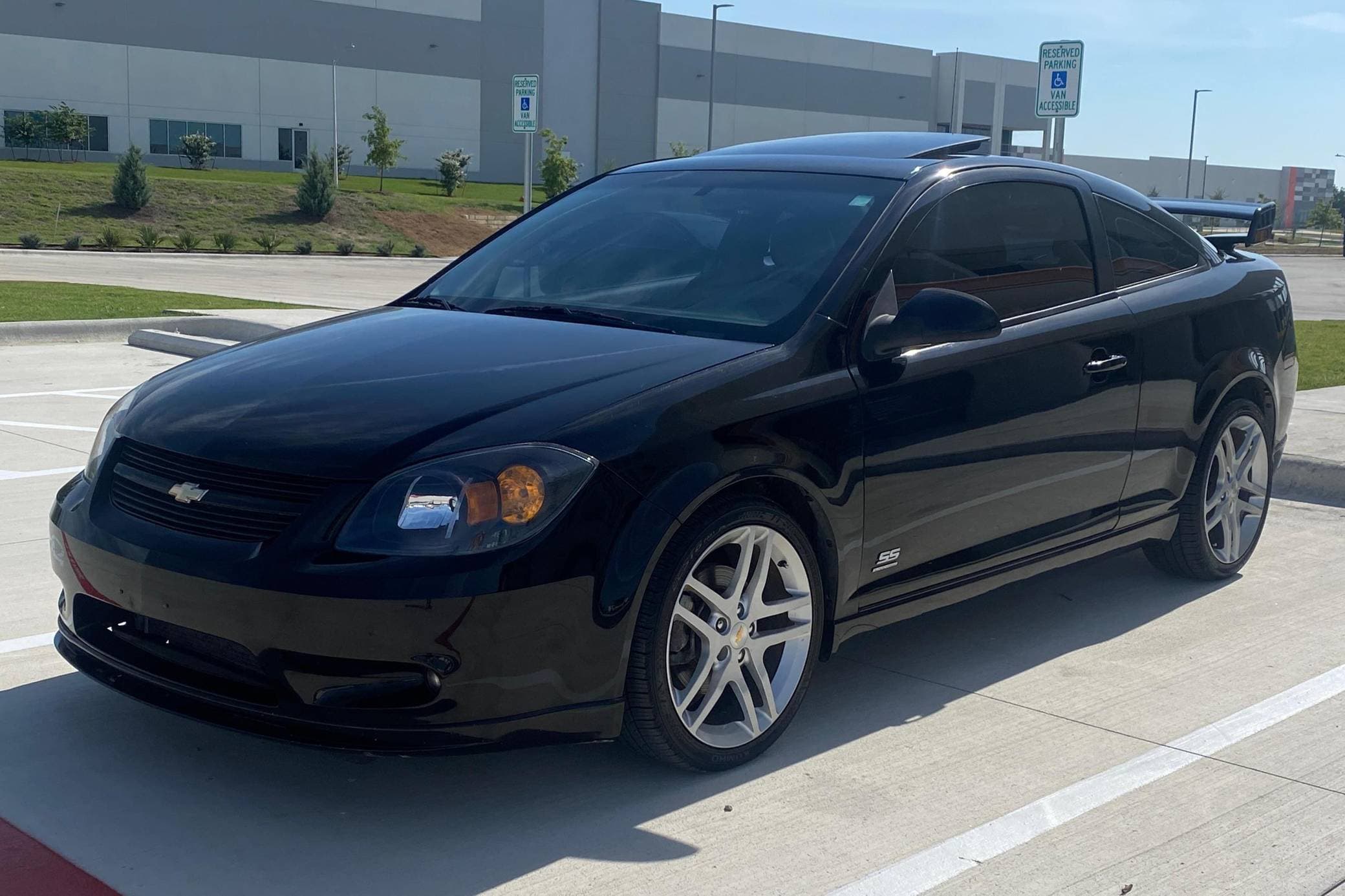 2006 Chevrolet Cobalt sold for $6,250