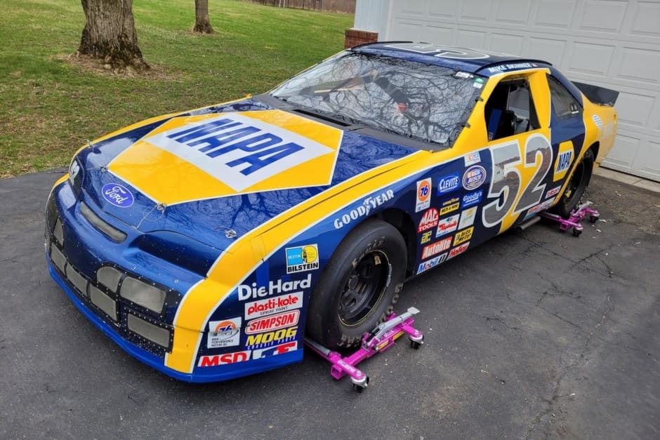 1993 Ford Thunderbird (1989-1997) sold for $26,500