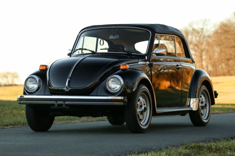 1979 Volkswagen Super Beetle sold for $82,000