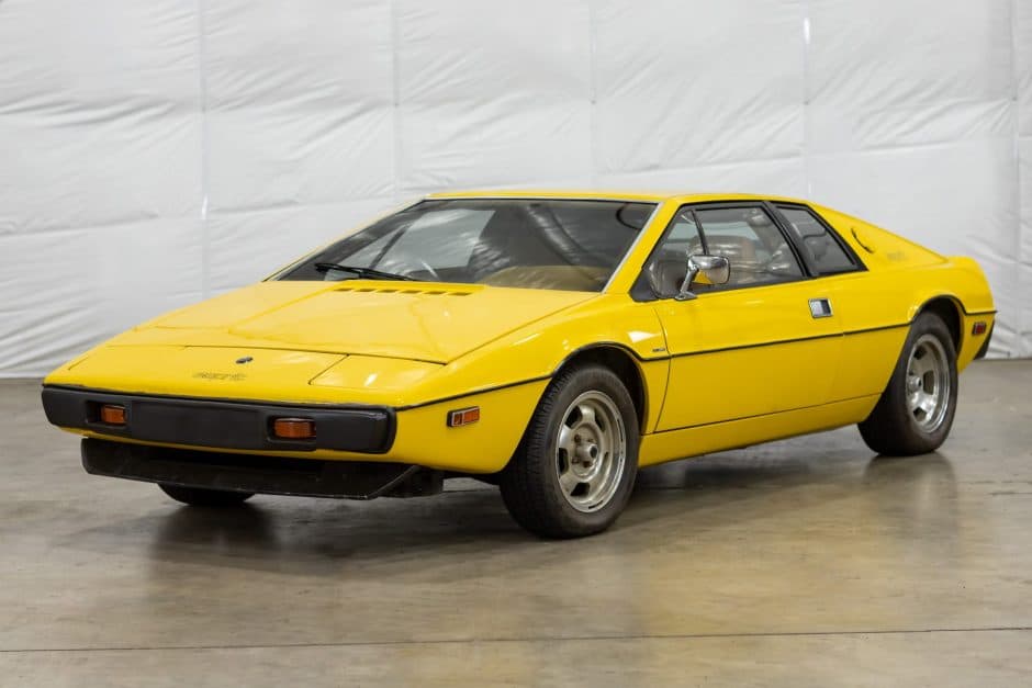 1977 Lotus Esprit sold for $22,500