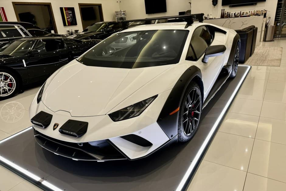 2023 Lamborghini Huracán sold for $358,000