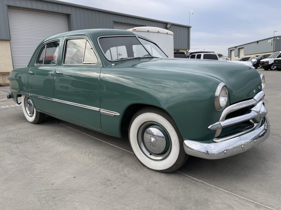 1949 Ford Shoebox sold for $10,500