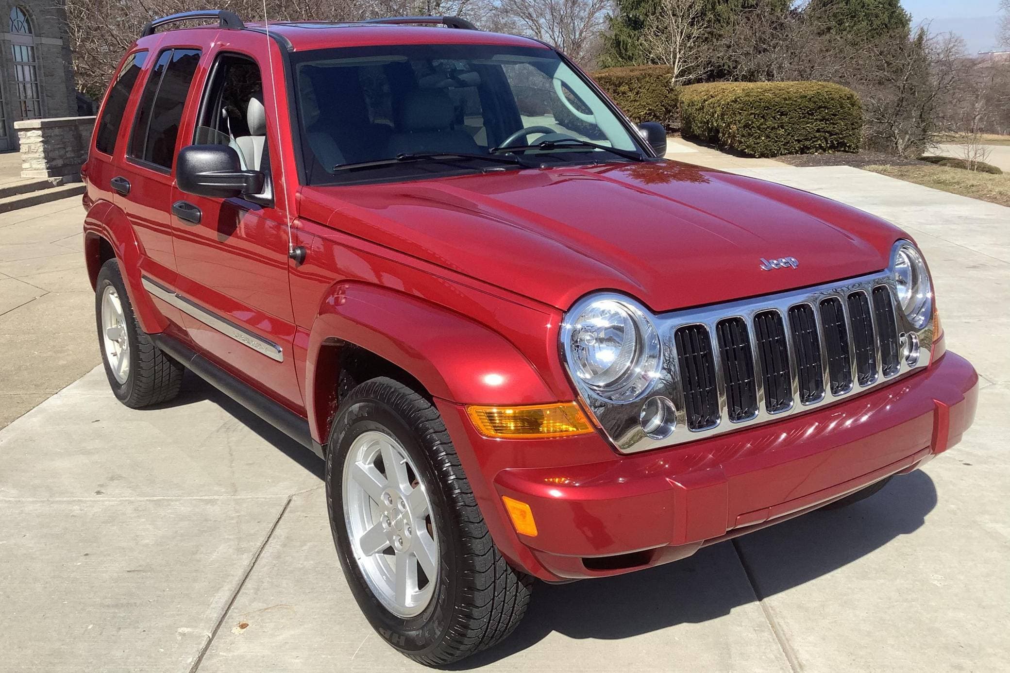 2007 Jeep Liberty sold for $11,700