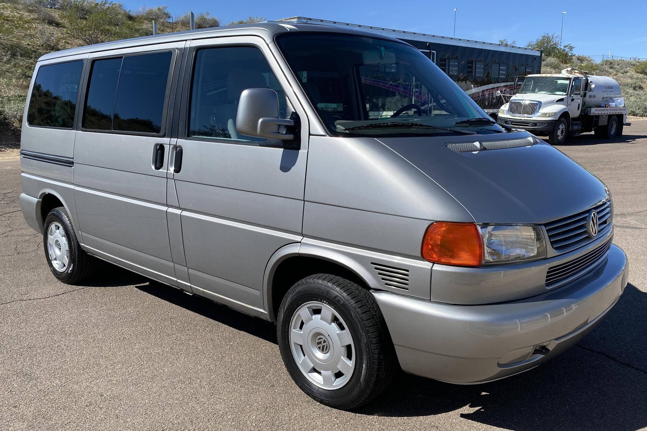 2000 Volkswagen Eurovan sold for $13,500