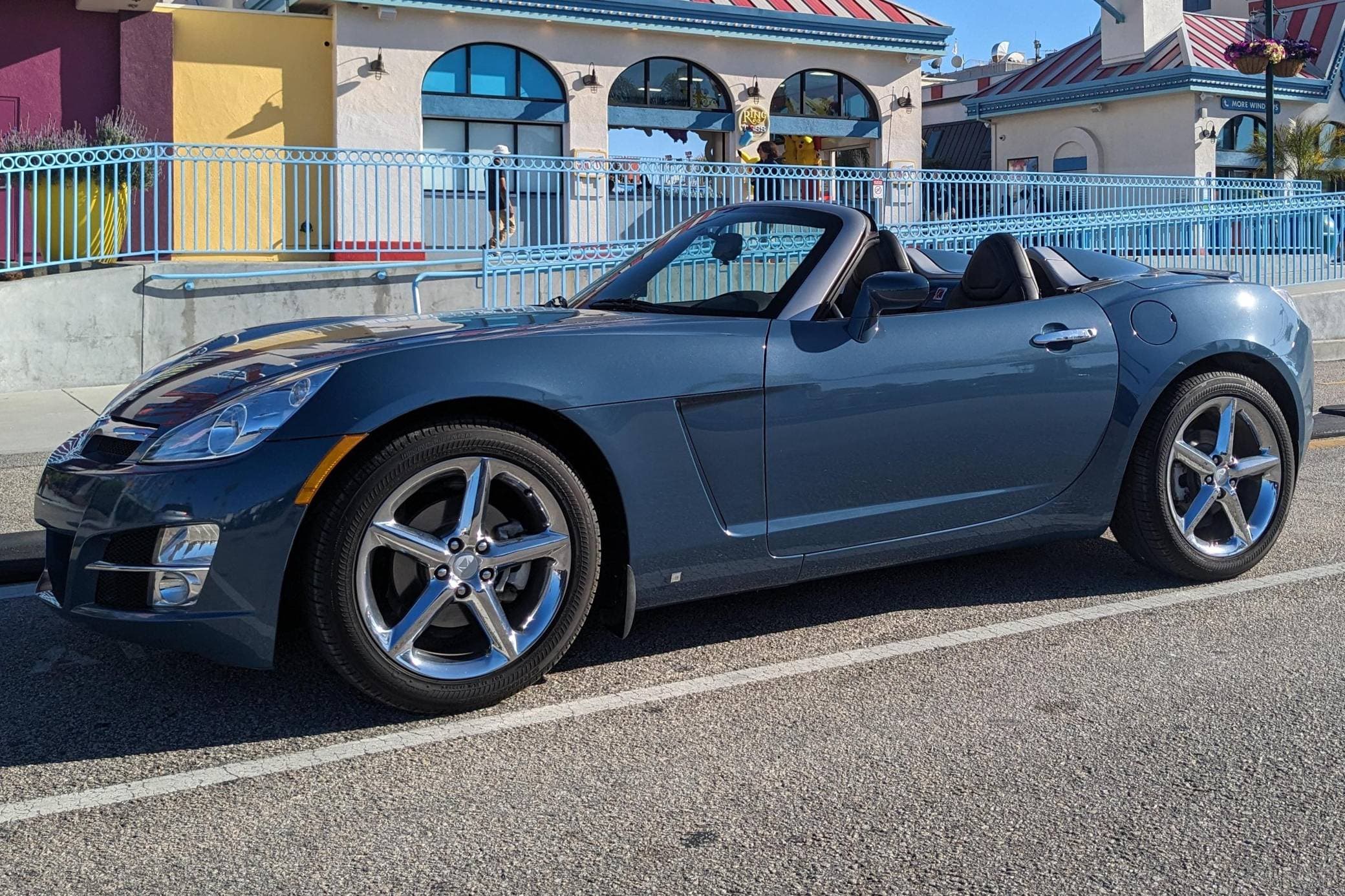 2007 Saturn Sky sold for $8,700