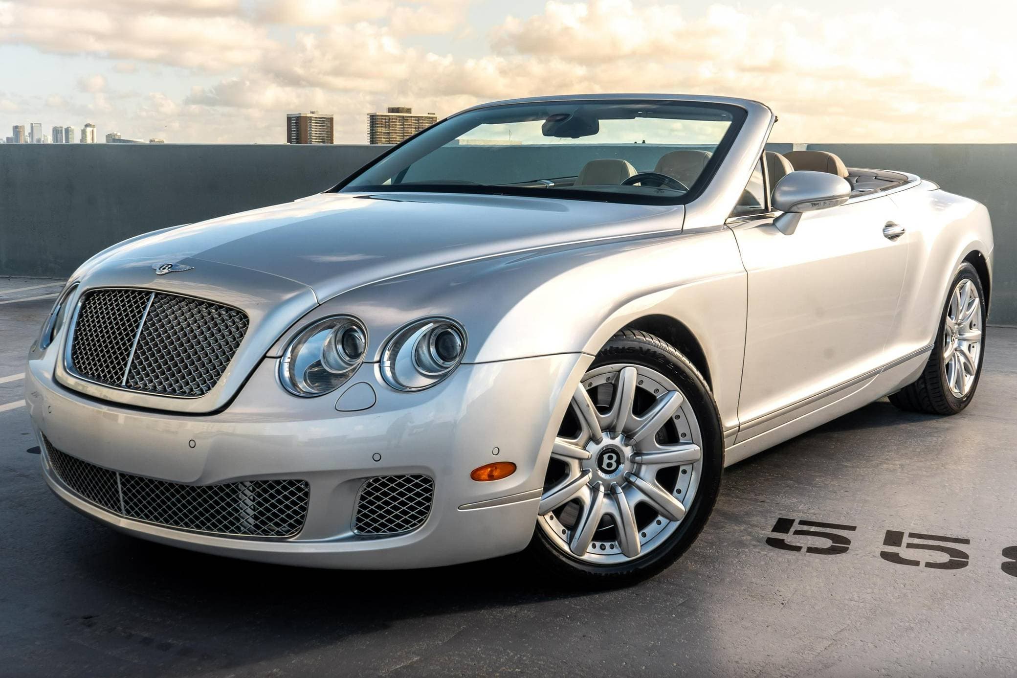 2007 Bentley Continental sold for $27,750