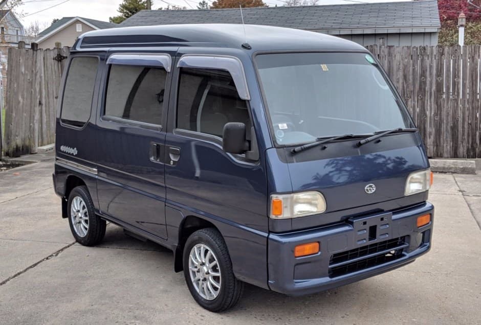1991 Subaru Sambar sold for $8,100