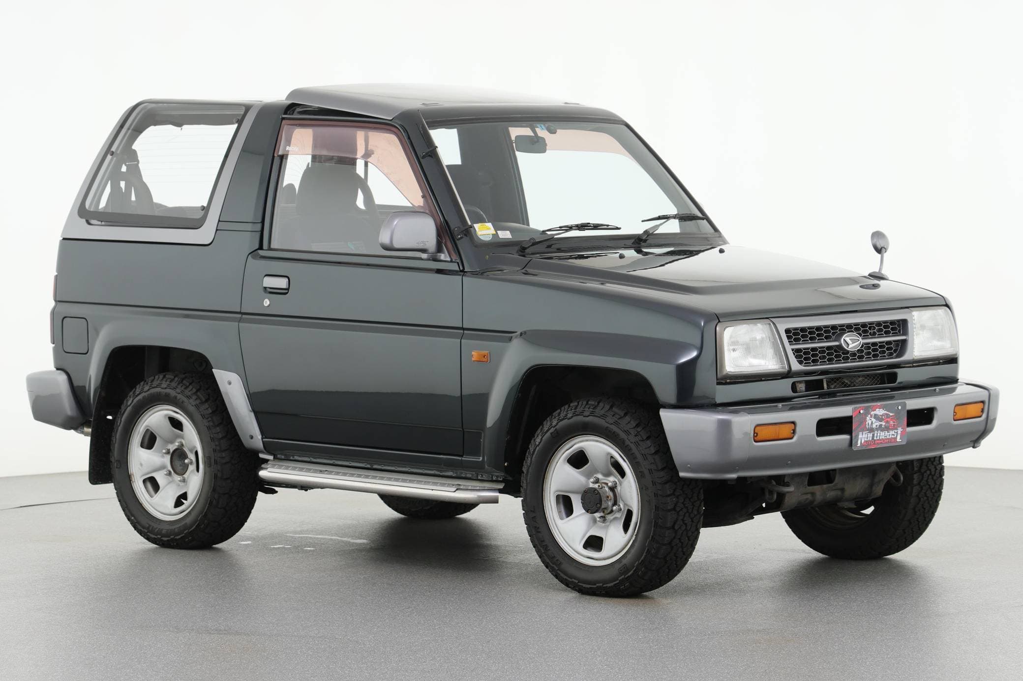 1995 Daihatsu Rocky sold for $5,300