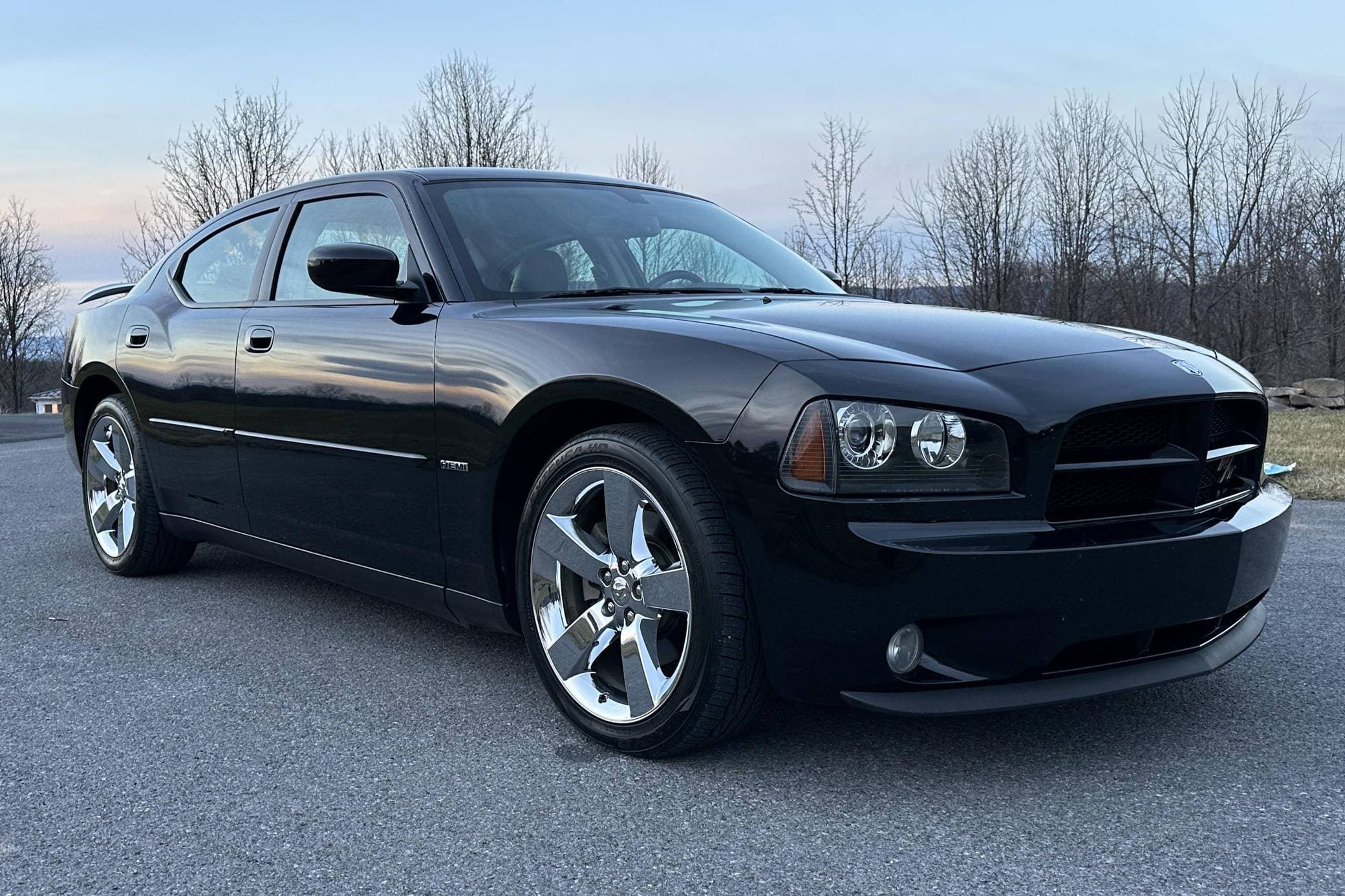 2008 Dodge Charger sold for $11,500