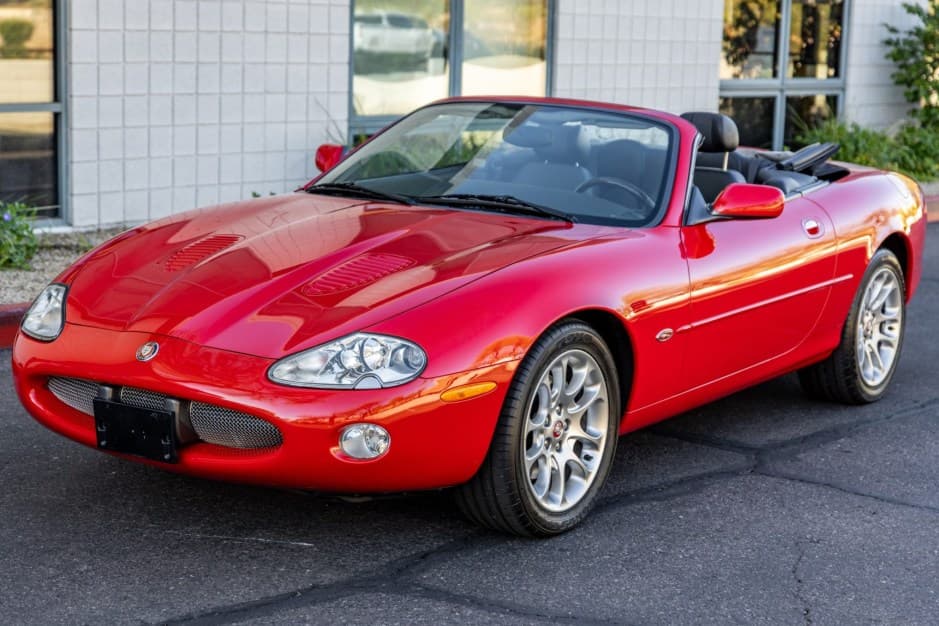 2001 Jaguar XKR sold for $26,000