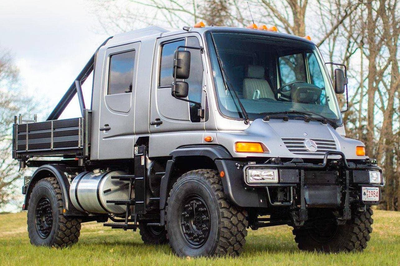 2004 Mercedes-Benz Unimog sold for $131,000