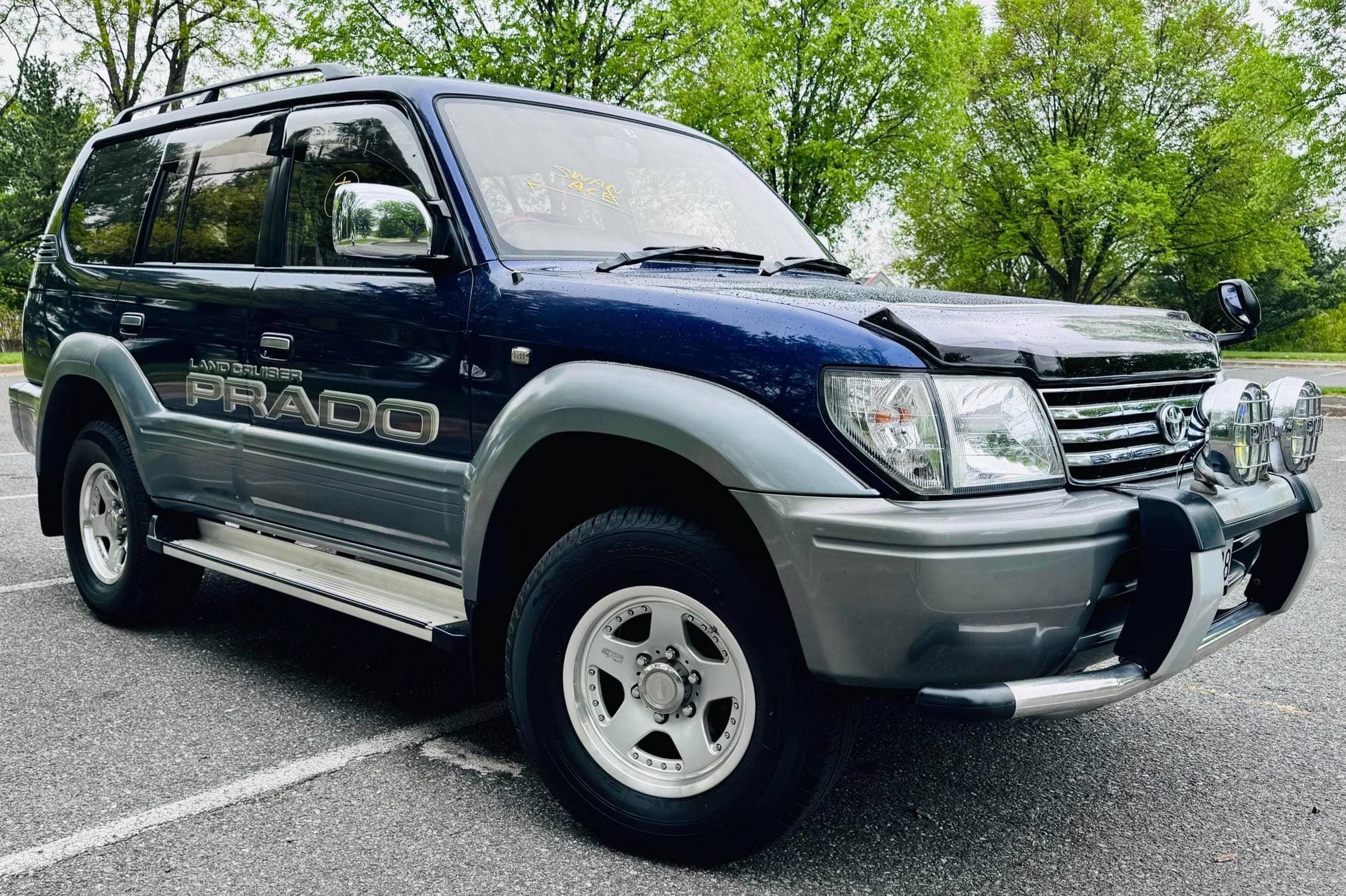 1997 Toyota Land Cruiser sold for $14,500