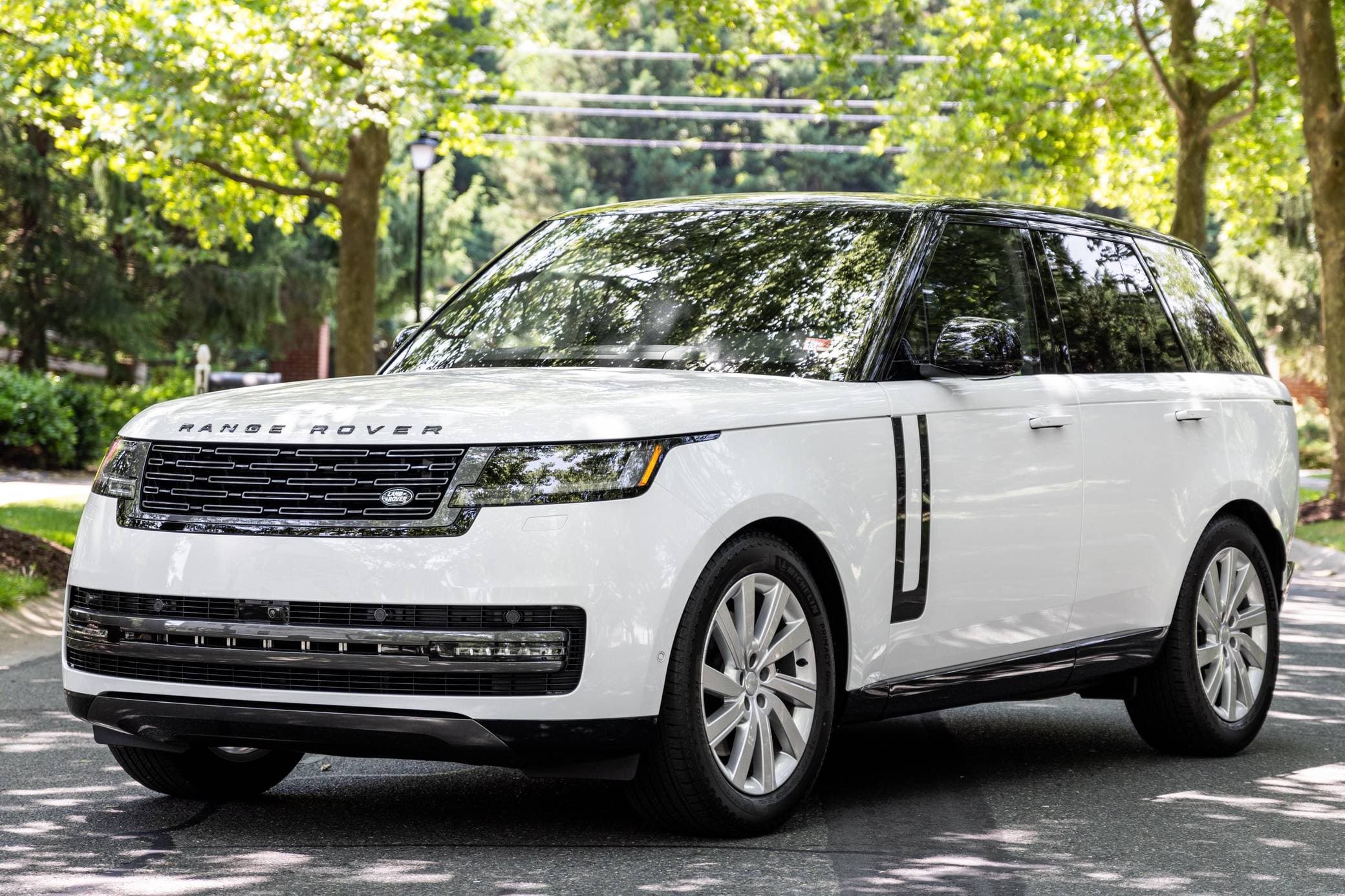 2024 Land Rover Range Rover sold for $117,500