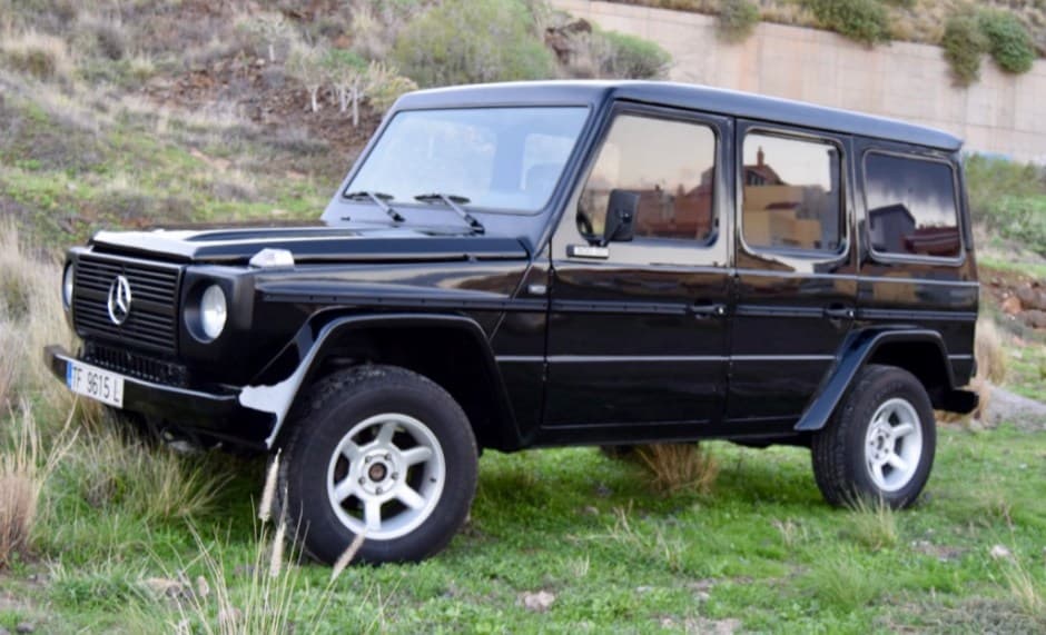 1980 Mercedes-Benz W460 Geländewagen sold for $6,100