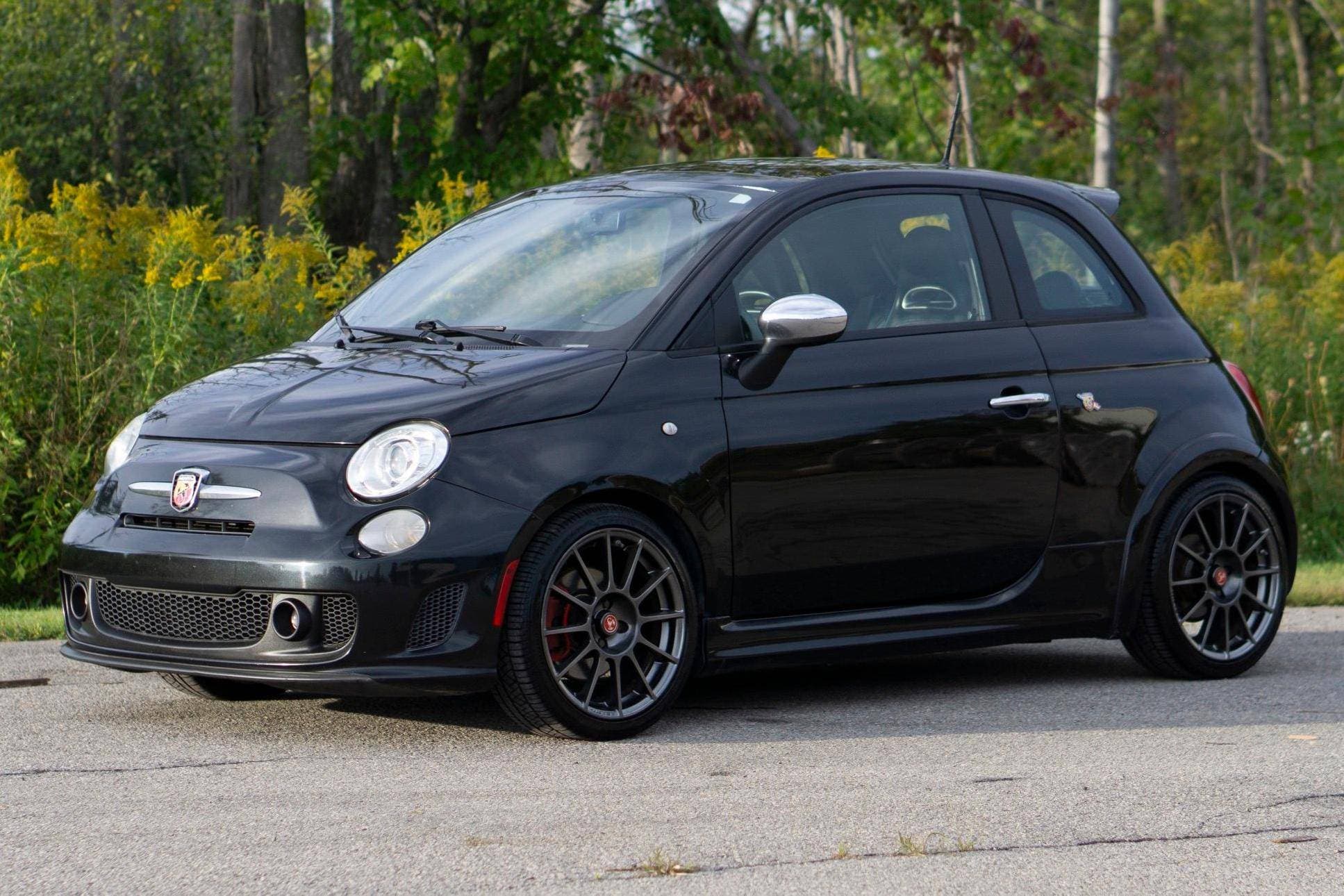 2013 Fiat 500 Abarth sold for $7,100