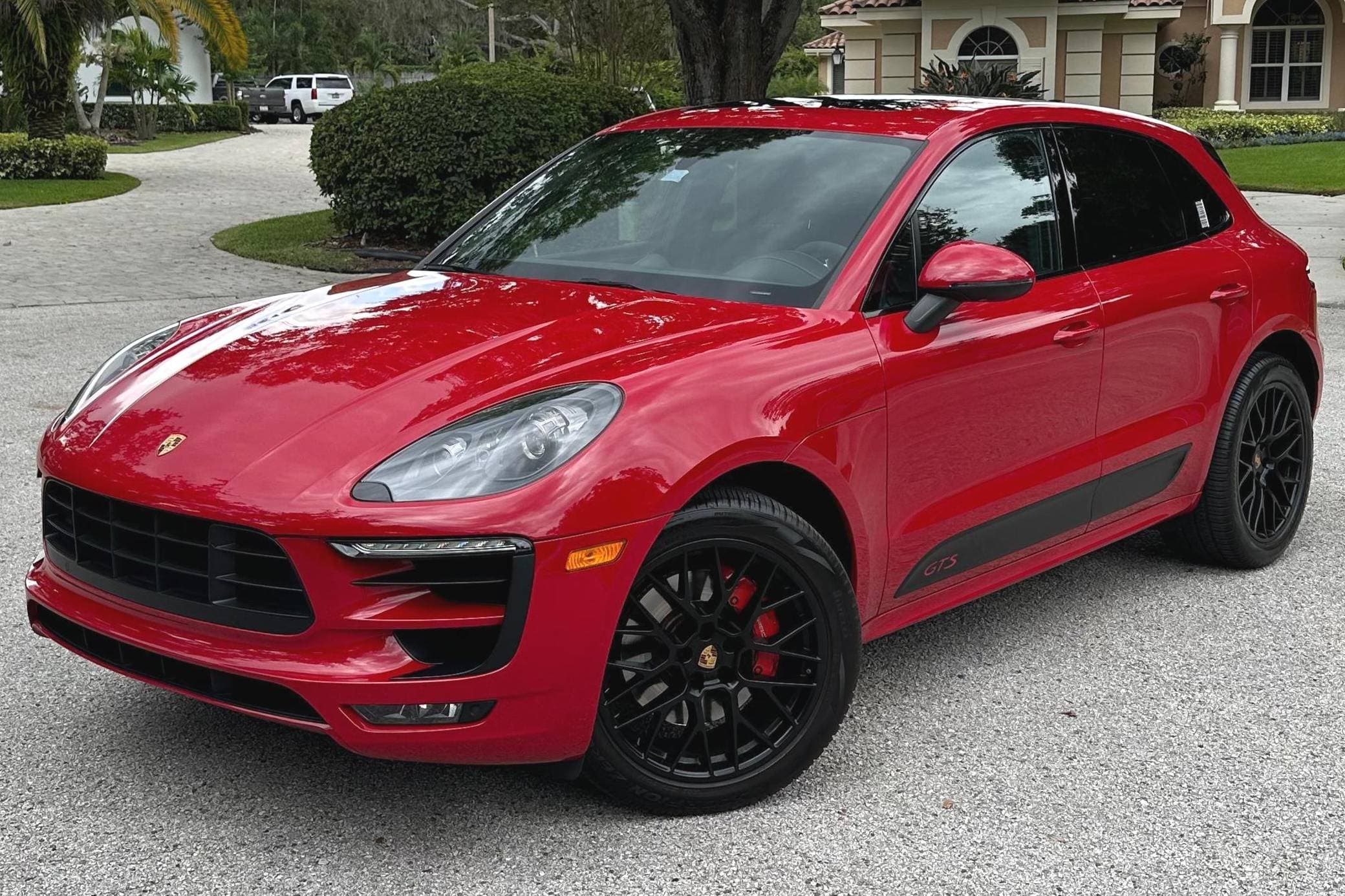 2017 Porsche Macan sold for $42,000