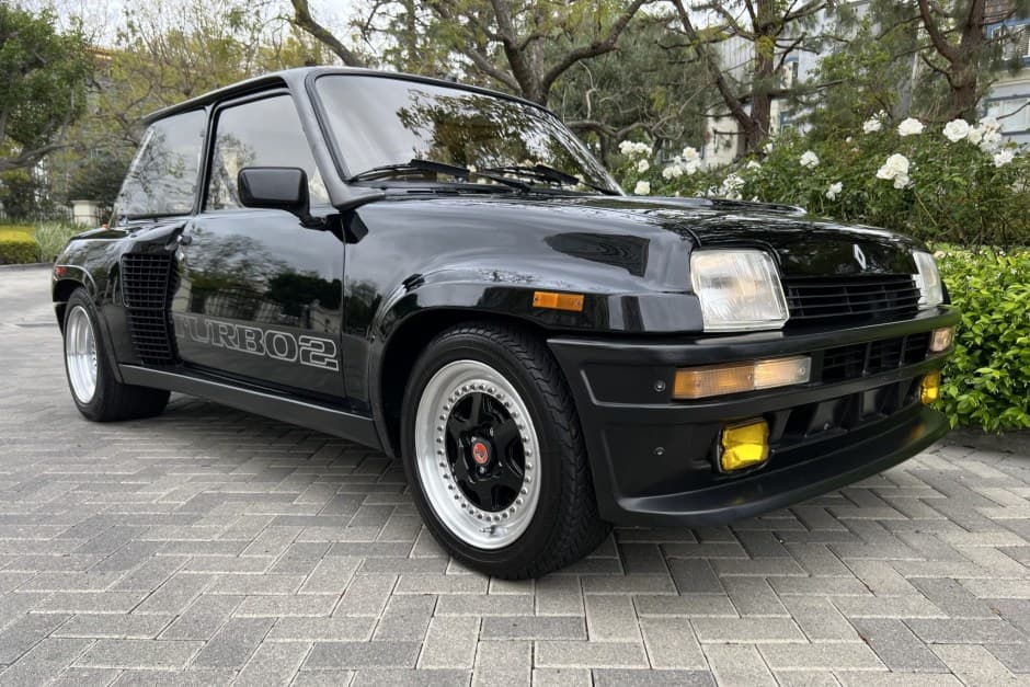 1985 Renault R5 Turbo sold for $156,000