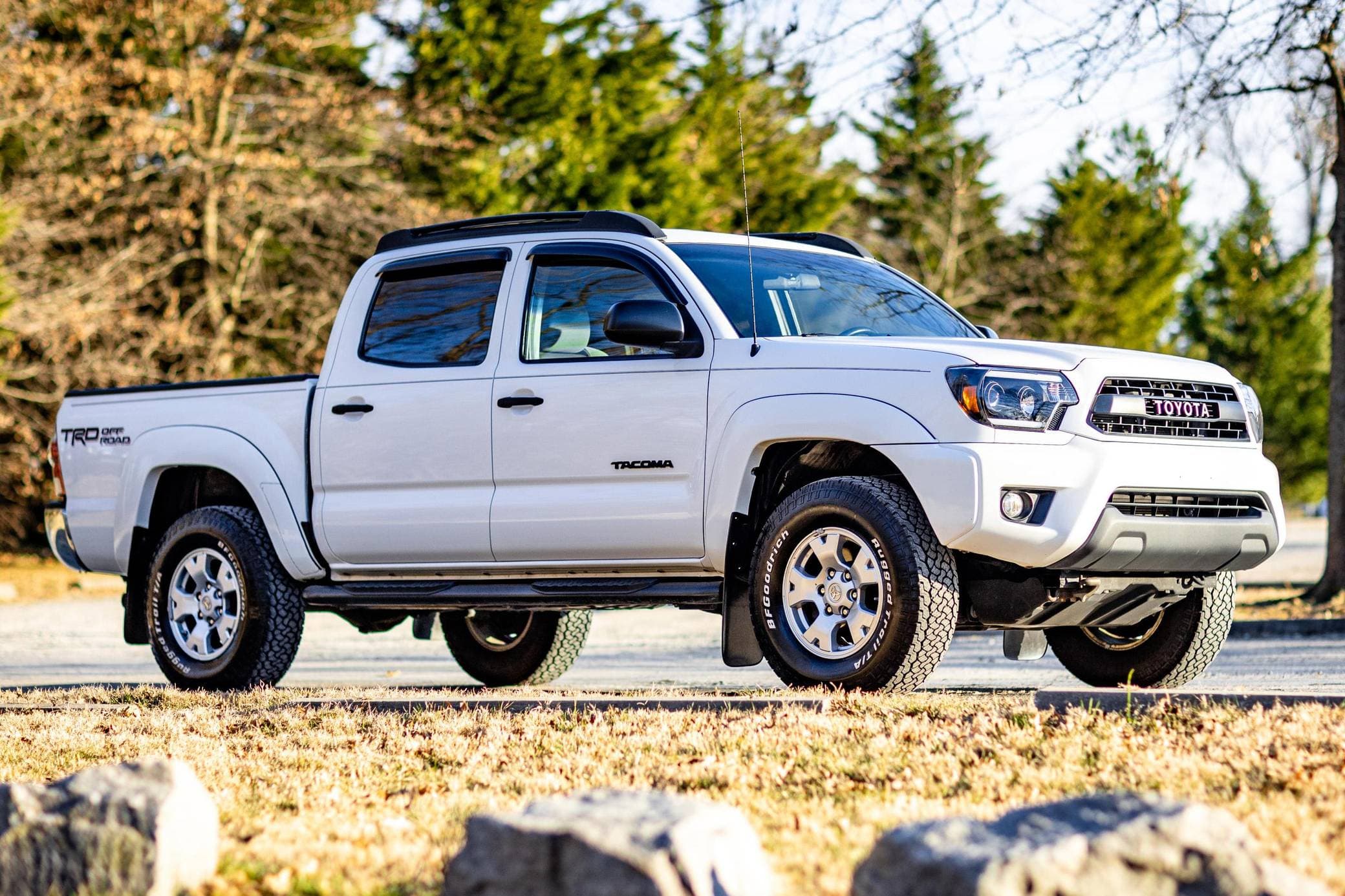 2015 Toyota Tacoma sold for $26,567