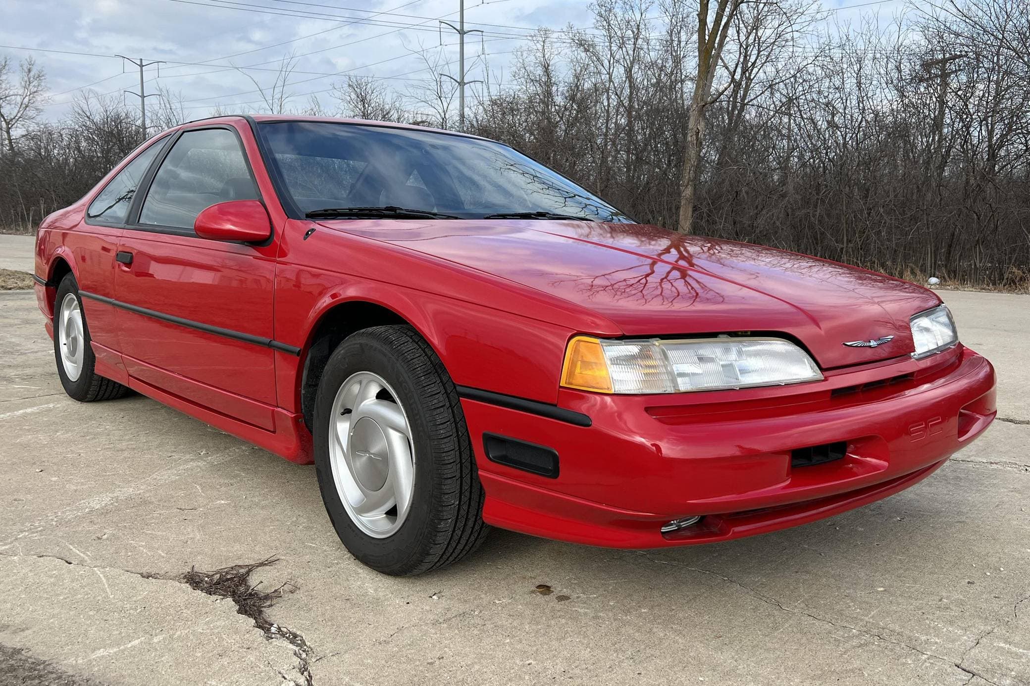 1991 Ford Thunderbird sold for $13,777