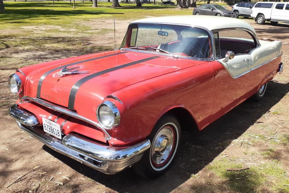 1955 Pontiac Chieftain sold for $22,500