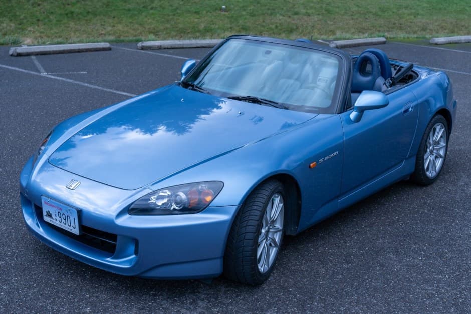 2004 Honda S2000 sold for $25,750