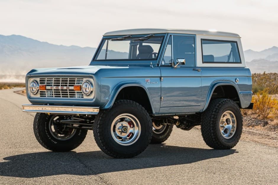 1974 Ford Bronco U13/U14/U15 1966-1977 sold for $197,000