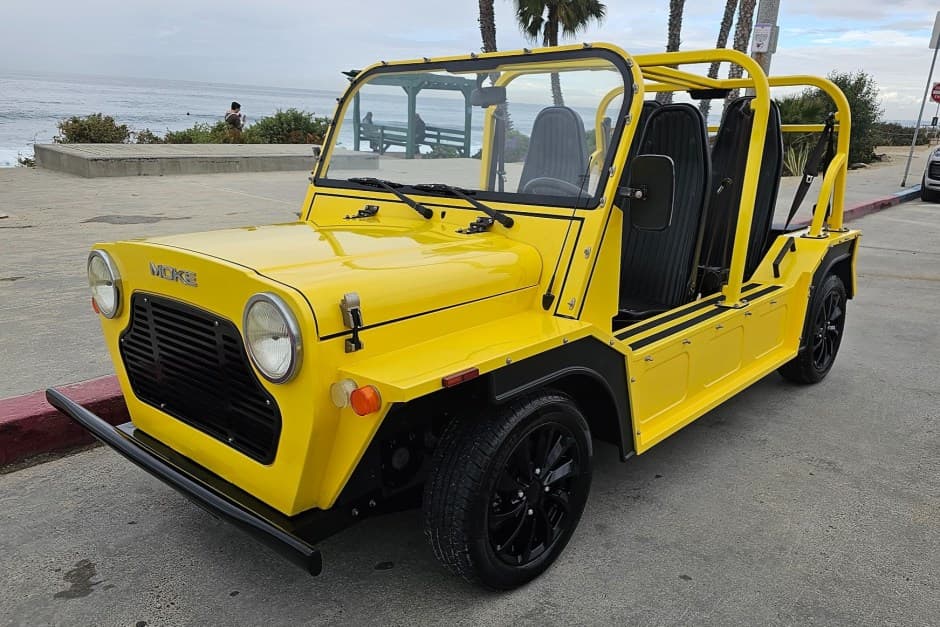 2018 Mini Moke Electric sold for $12,500