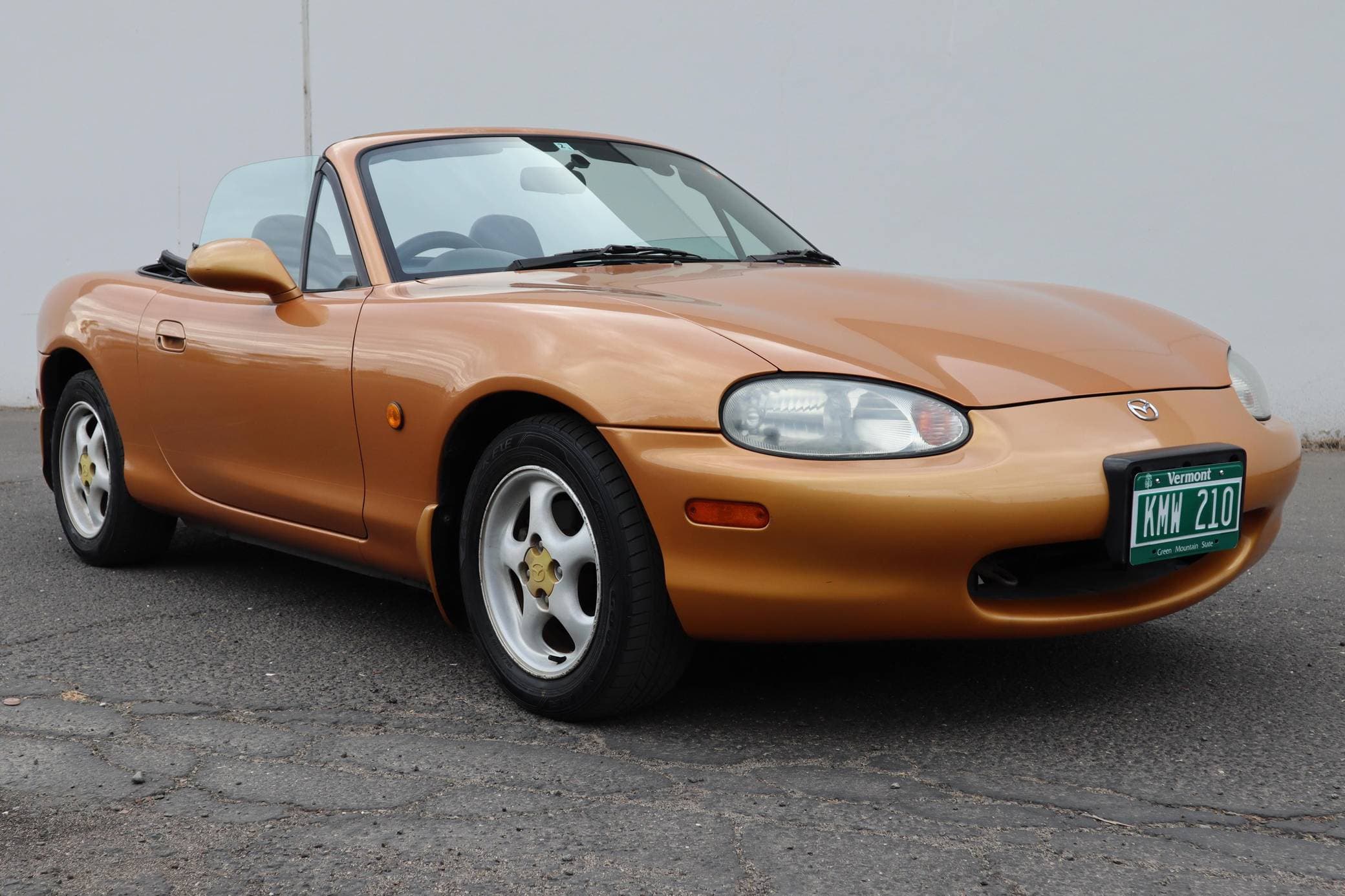1998 Mazda NB Miata sold for $4,500