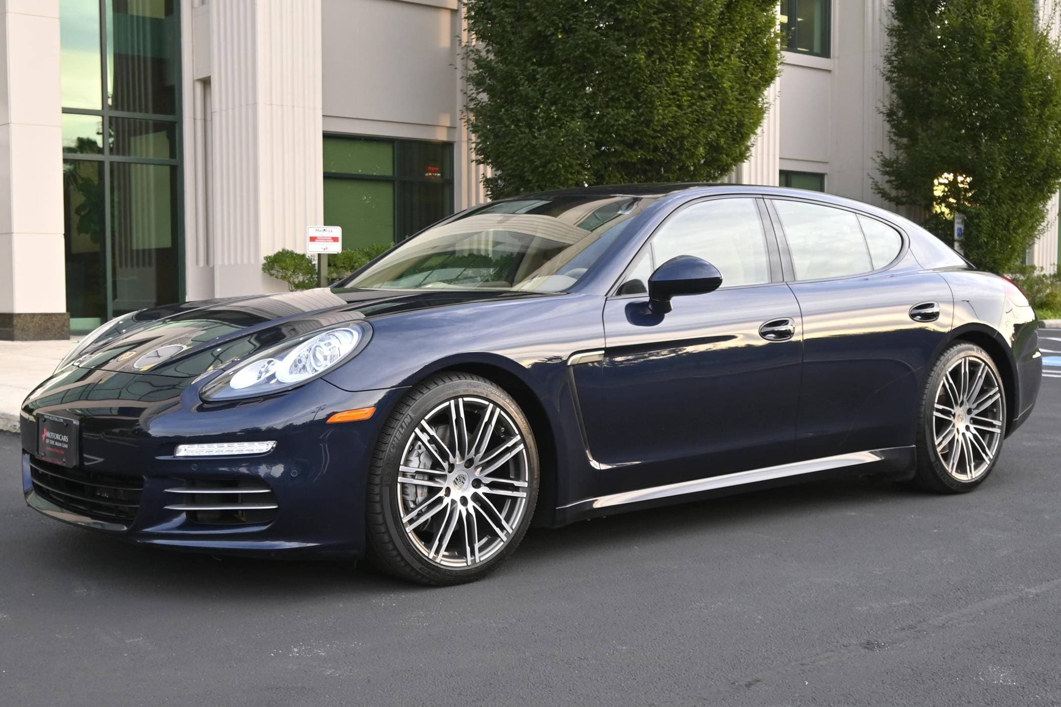 2016 Porsche Panamera sold for $23,850