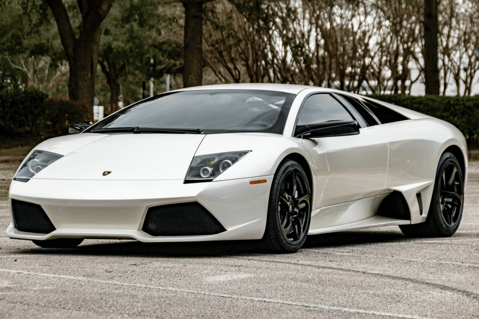 2008 Lamborghini Murciélago sold for $250,000