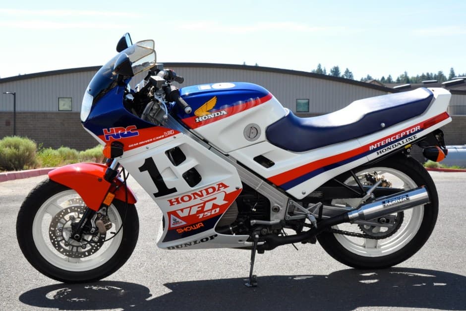 1986 Honda VF & VFR sold for $5,958