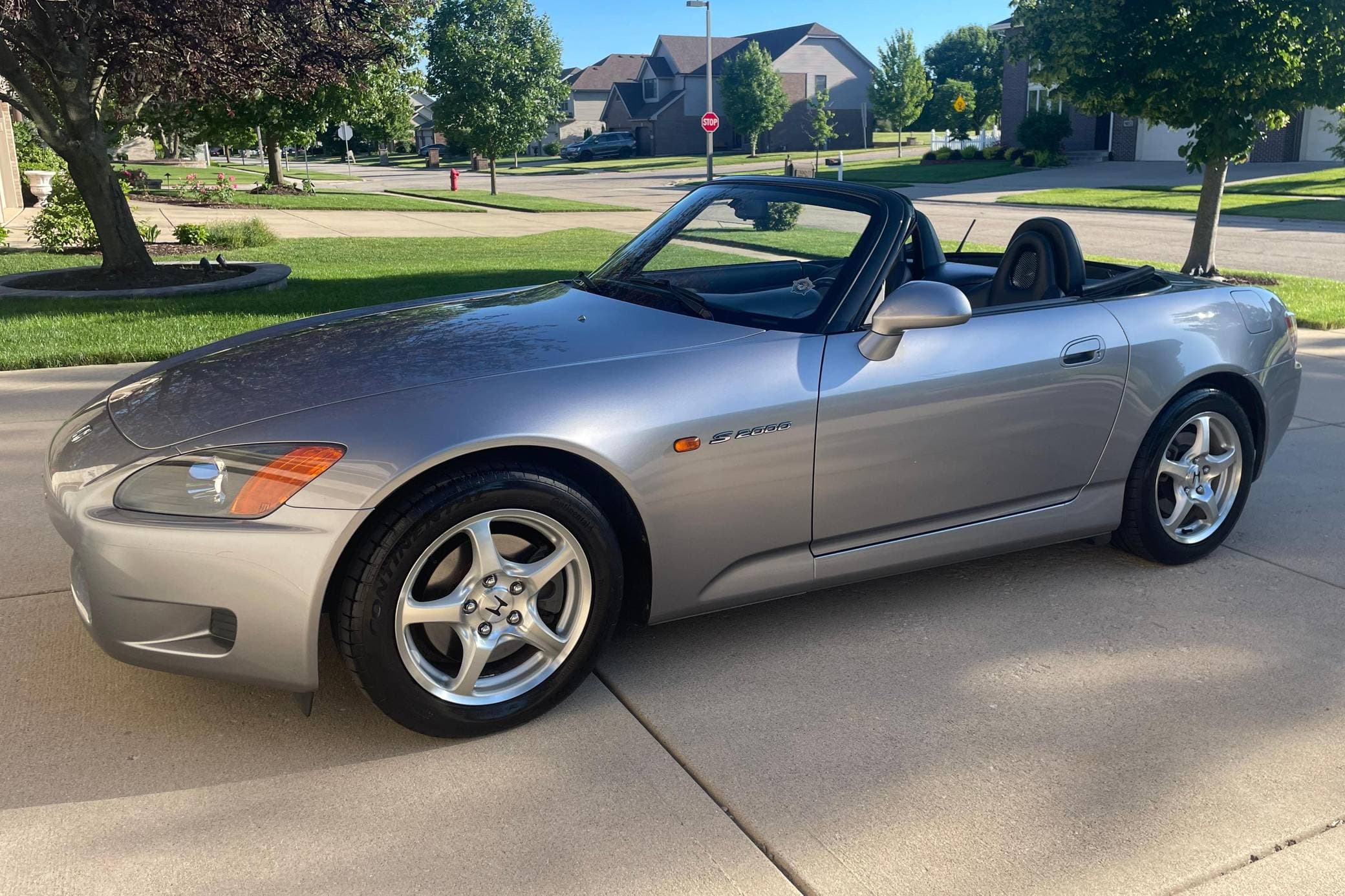 2000 Honda S2000 sold for $25,750