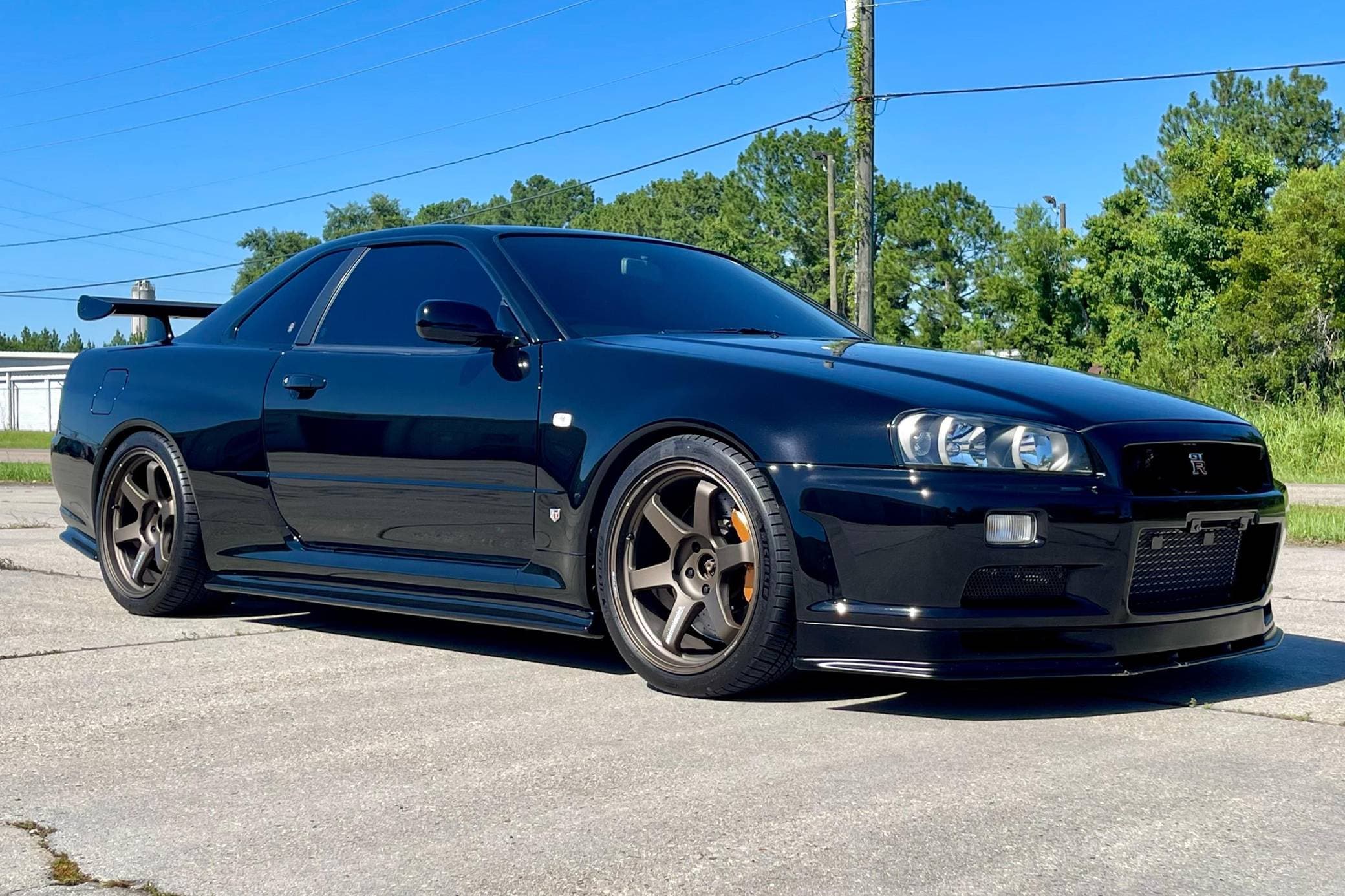 1999 Nissan R34 Skyline sold for $100,000