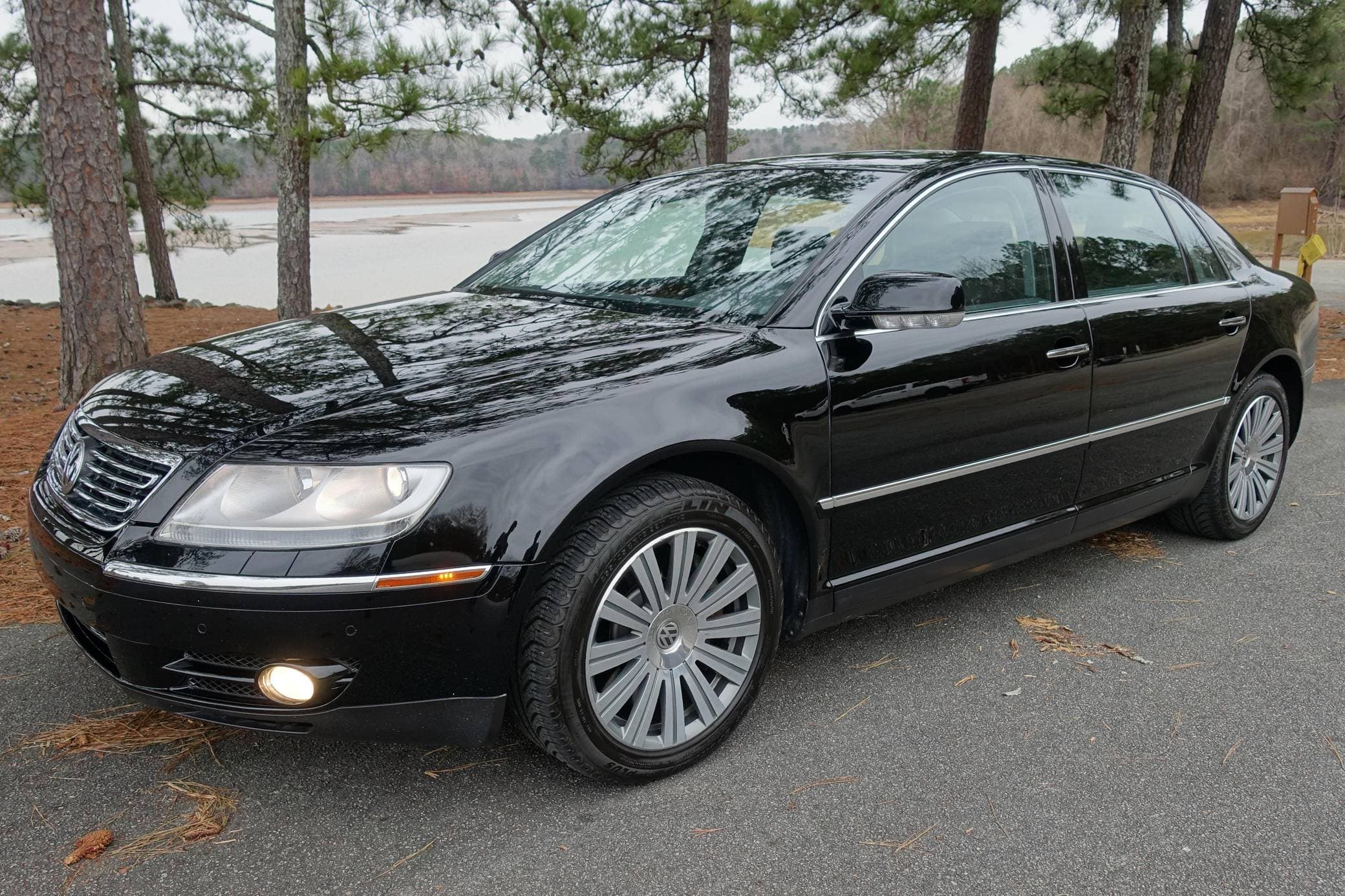 2005 Volkswagen Phaeton sold for $13,700