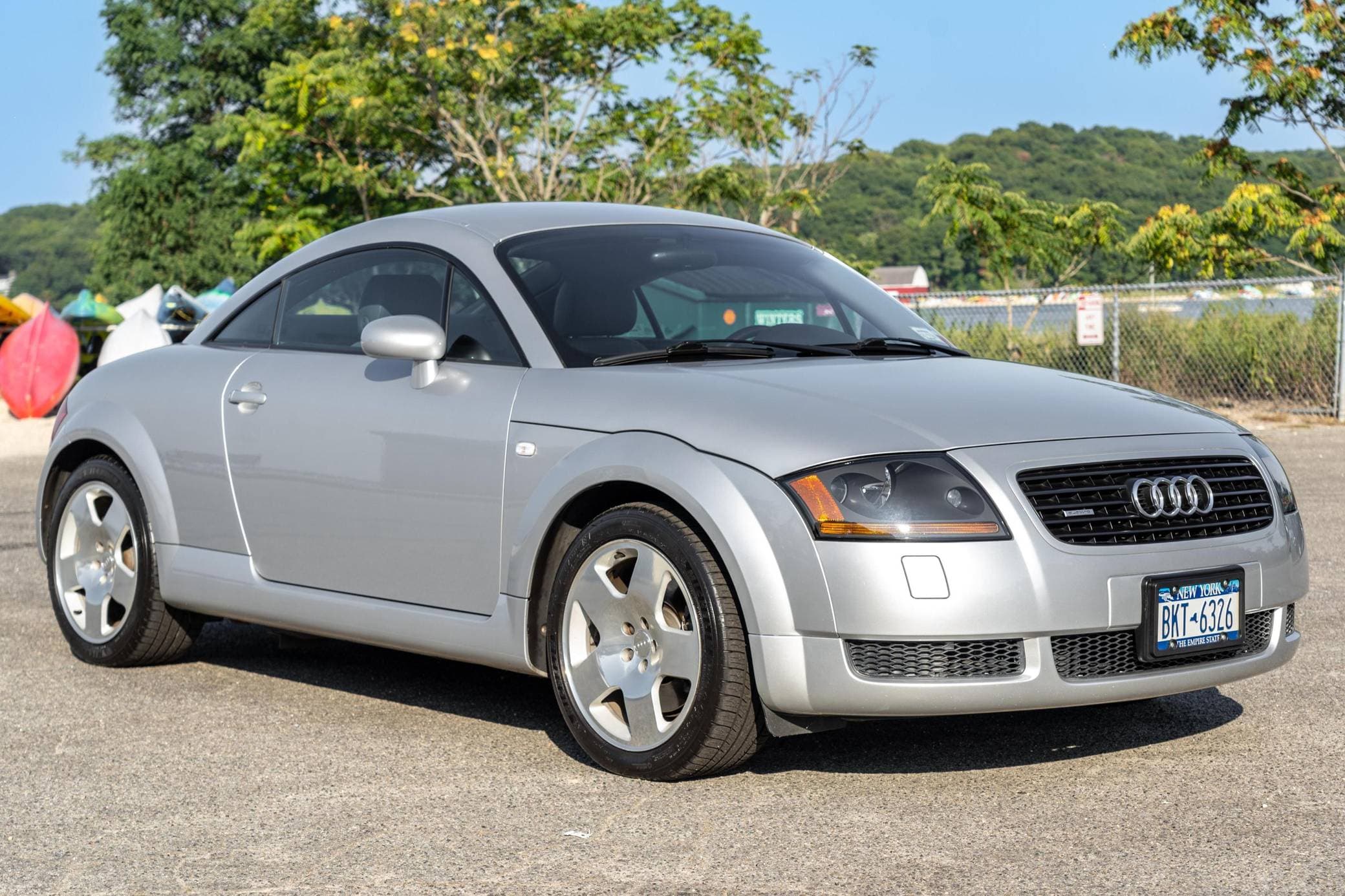 2002 Audi TT sold for $8,200