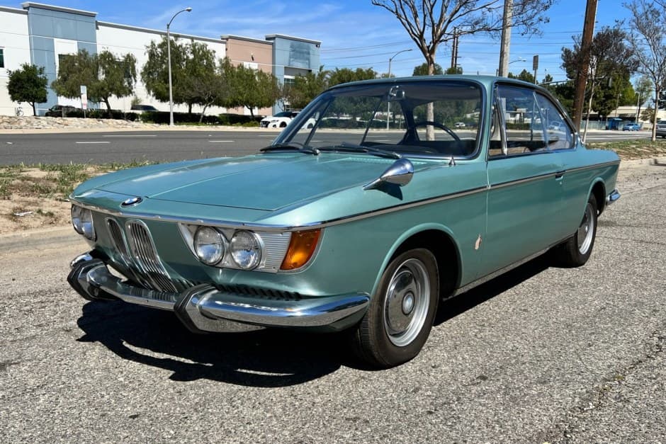 1969 BMW 2000C & 2000CS sold for $20,000