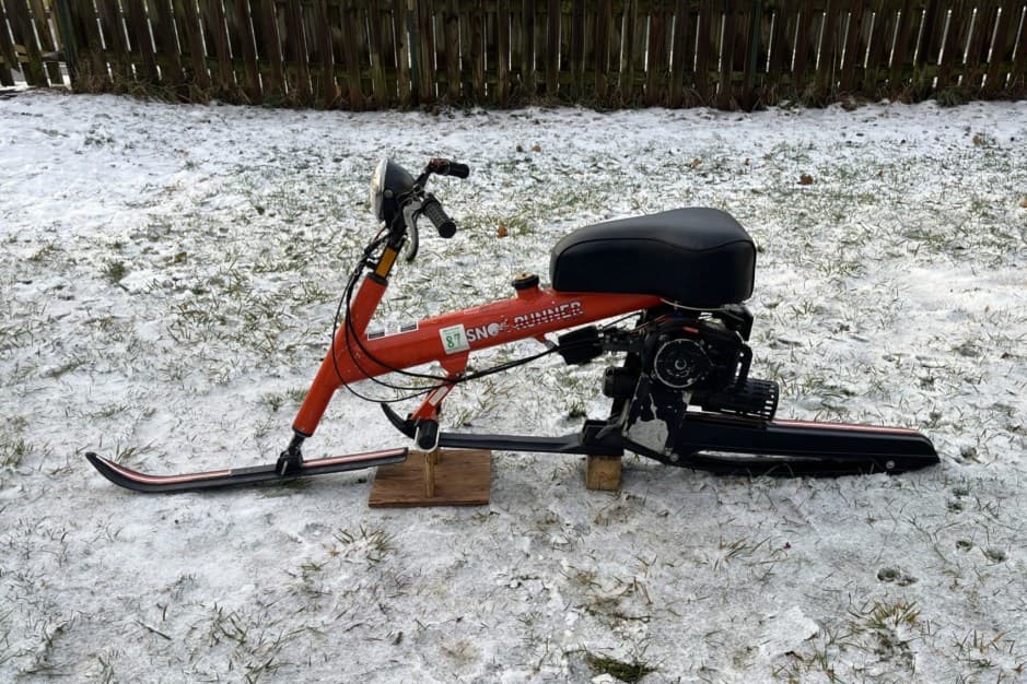 1980 Chrysler Sno-Runner sold for $2,550