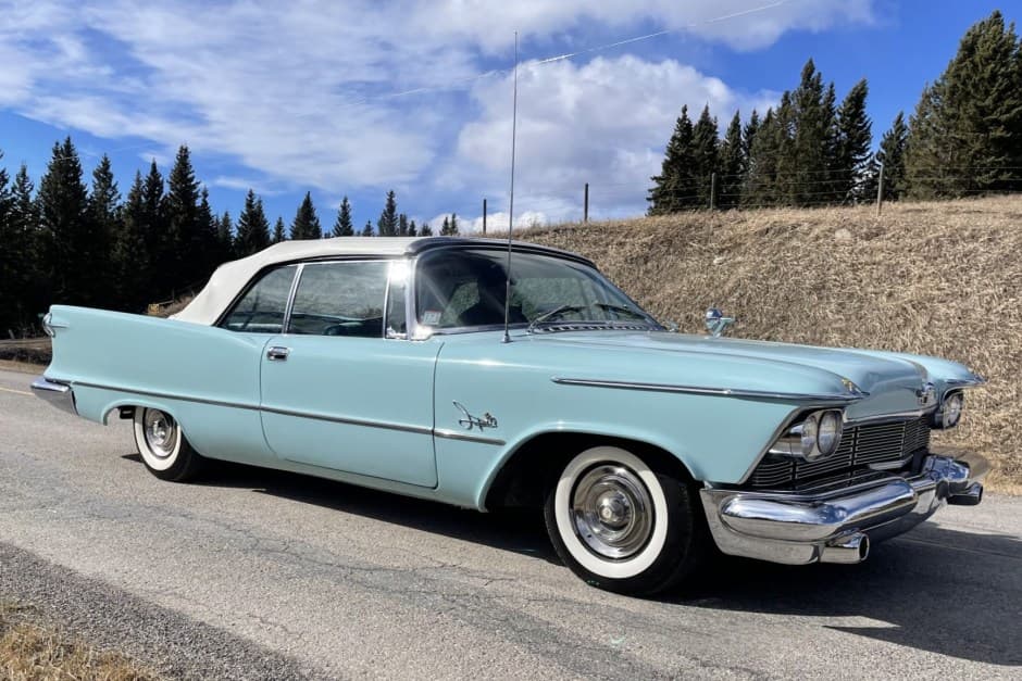 1958 Chrysler Imperial sold for $54,000