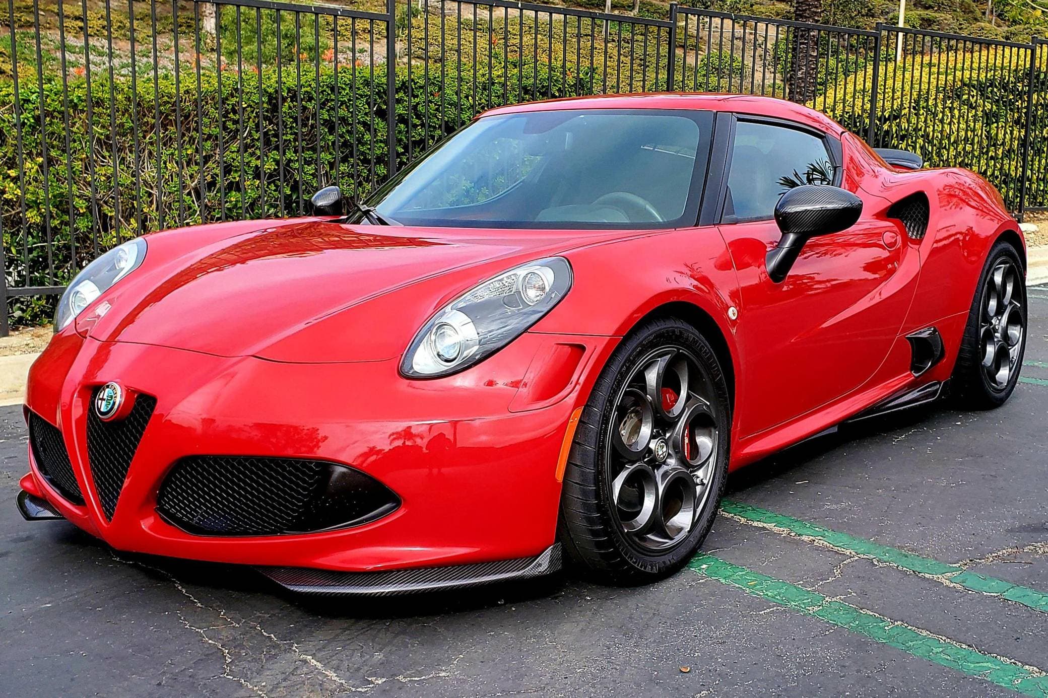 2015 Alfa Romeo 4C sold for $48,750