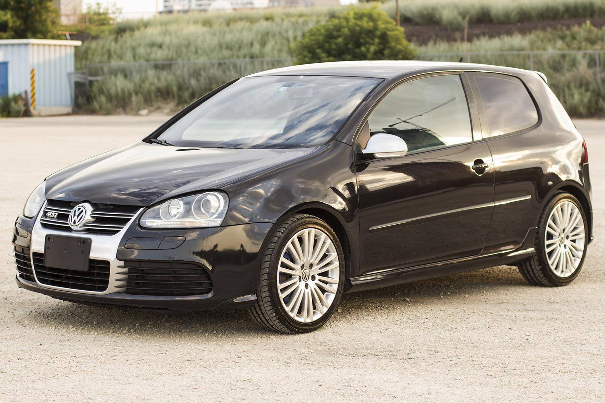 2006 Volkswagen R32 sold for $14,000