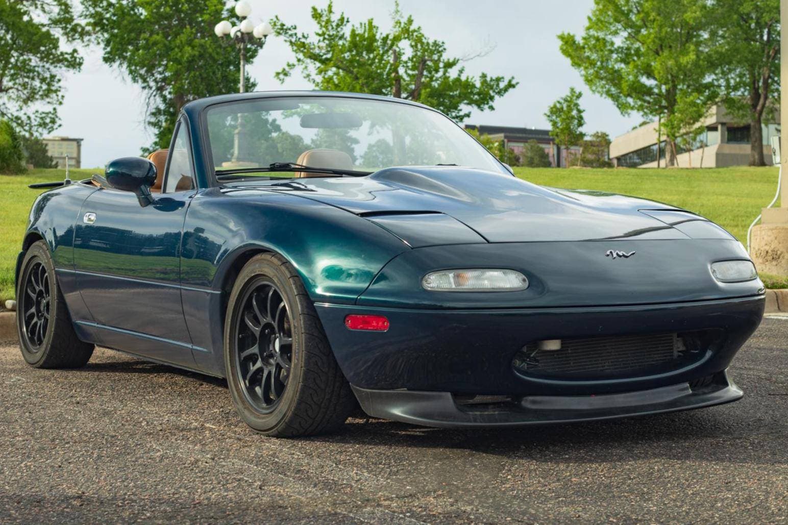 1994 Mazda NA Miata sold for $12,600